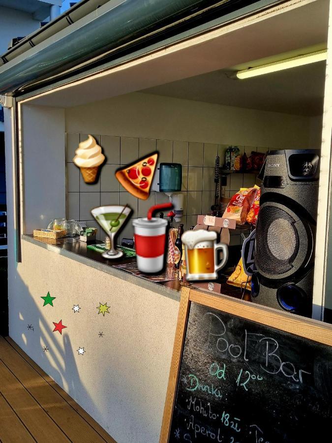 Apartamenty Przystanek Plaza Sarbinowo Exteriör bild
